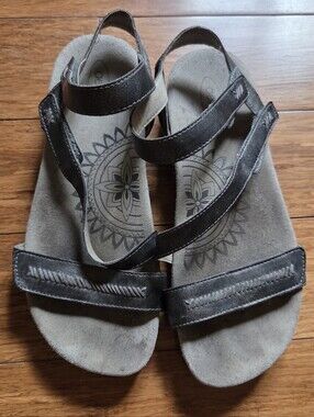 Aetrex Leather Comfort Sandals Brown Adjustable Strappy Walking Shoes 8